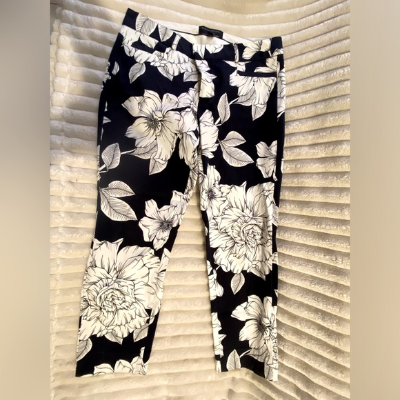 Banana Republic Pants - Banana Republic Women’s crop pants/4p